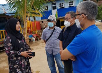 Perum Bulog Serahkan 500 Paket Beras Bervitamin untuk Panti Asuhan dan Santri Penghafal Quran