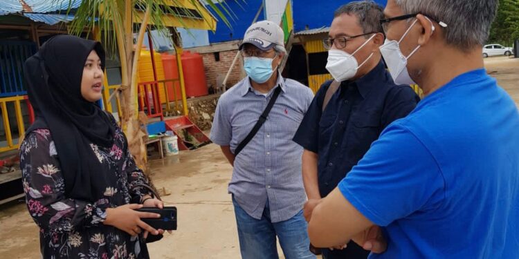 Perum Bulog Serahkan 500 Paket Beras Bervitamin untuk Panti Asuhan dan Santri Penghafal Quran