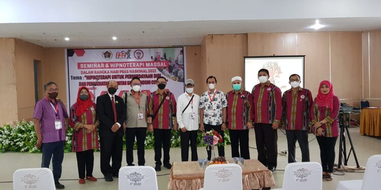 hypnowriting merupakan jalan terang bagi wartawan