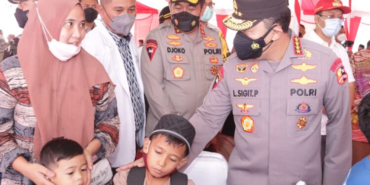 Kapolri Minta Forkopimda Kendalikan Laju Covid-19