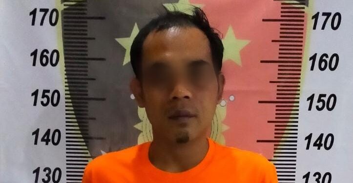 seorang pria rampok dan perkosa seorang gadis