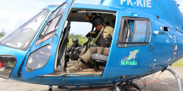 Aksi Heroik Tim Damai Cartenz Berhasil Evakuasi Karyawan PTT Di Distrik Beoga
