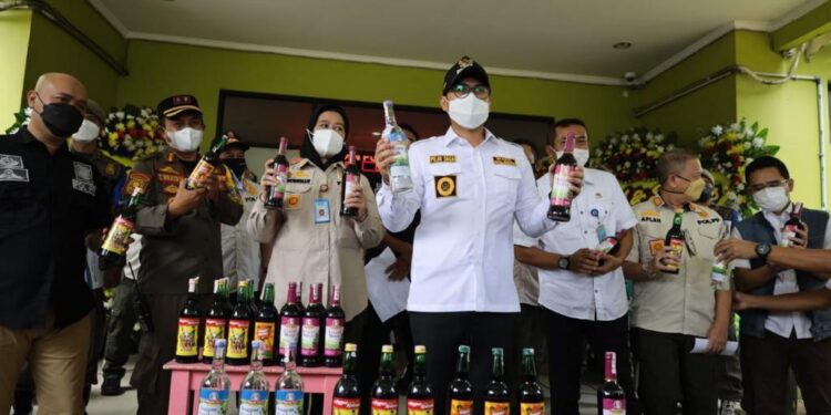 Wakil Wali Kota Apresiasi Kinerja Satpol PP, Berhasil Sita Minuman Beralkohol