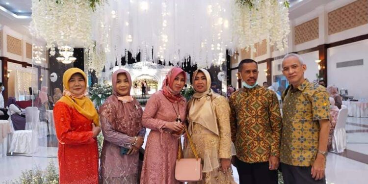 distributor minyak goreng terbesar dengan kepeduliannya terhadap wong cilik