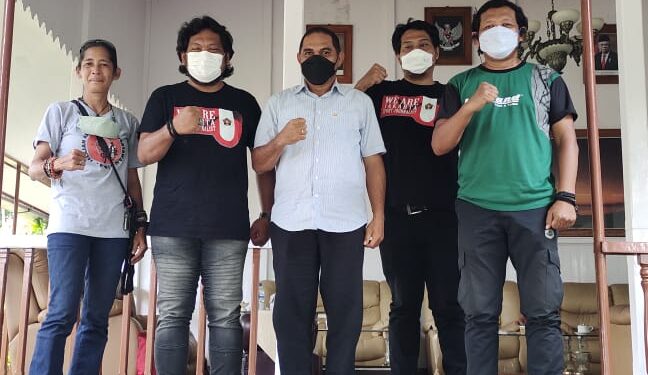 Bupati Flores Timur, Anton Gege Hadjon Sambut Kedatangan Tim JKW-PWI