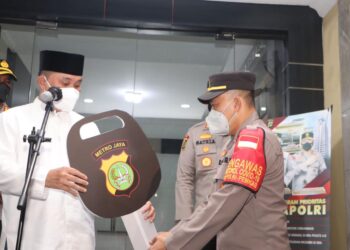 Cegah Tawuran, Kapolda Metro Jaya Beri Apresiasi Tim Patroli Perintis Presisi