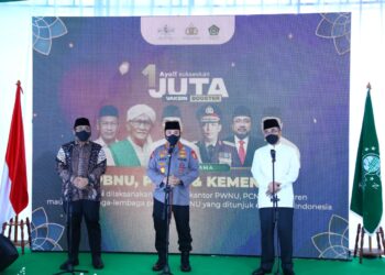 Tinjau Pelaksanaan 1 Juta Vaksinasi Booster, Kapolri Bicara Mudik Sehat dan Nyaman
