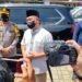 Kunjungi Lokasi Vaksinasi di Beji Depok, Kapolda Menyapa dan Berinteraksi dengan Masyarakat