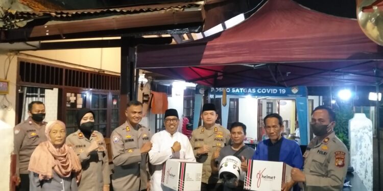 Direktorat Binmas Polda Metro Jaya Gelar Vaksinasi Di Kediaman Tokoh Masyarakat, 217 Orang Tervaksinasi Covid-19