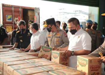 Polri Gagalkan 8 Kontainer Minyak Goreng Siap Ekspor ke Timor Leste