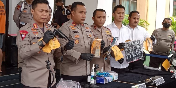 Polsek Pamulang Bekuk Komplotan Pencuri Spesialis Rumah Kosong