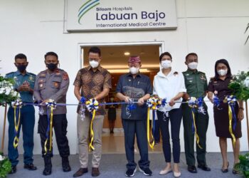Beri Dukungan Pembangunan Pariwisata di NTT, Siloam Resmikan International Medical Centre di Labuan Bajo