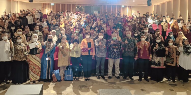 Sinar Mas Land Gelar Seminar Pendidikan Kepada Ratusan Tenaga Pendidik di Kota Tangerang Selatan dan Kabupaten Tangerang