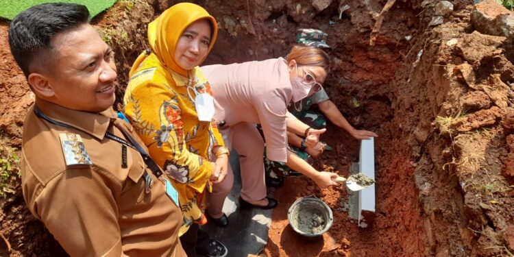 RSPI Bintaro dan CSR Tangsel Bangun Jamban Sehat di Pondok Aren