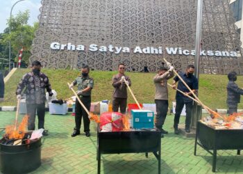 Kejari Tangsel Musnahkan Barbuk 223 Perkara Kejahatan Senilai Rp5 Miliar