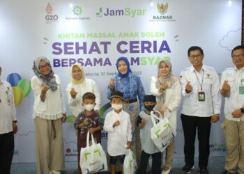 Rayakan Milad ke-8, JamSyar Gelar Khitanan Massal