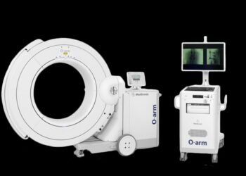 Tangani Skoliosis, Eka Hospital Miliki Teknologi Canggih O-Arm