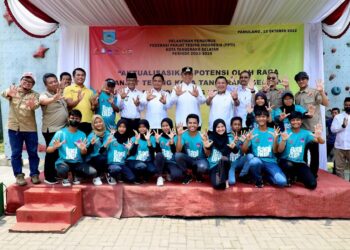 Hadiri Pelantikan FPTI Tangsel, Benyamin Yakin Panjat Tebing Cetak Prestasi di Porprov