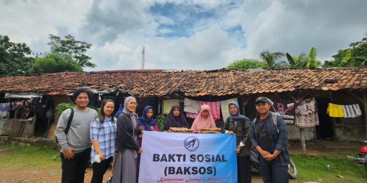 Komunitas Jurnalis Peduli Sambangi Warga Miskin di Kabupaten Tangerang