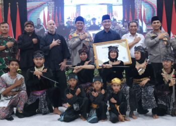 Pemprov Banten Dukung Pendaftaran Golok Banten ke Unesco