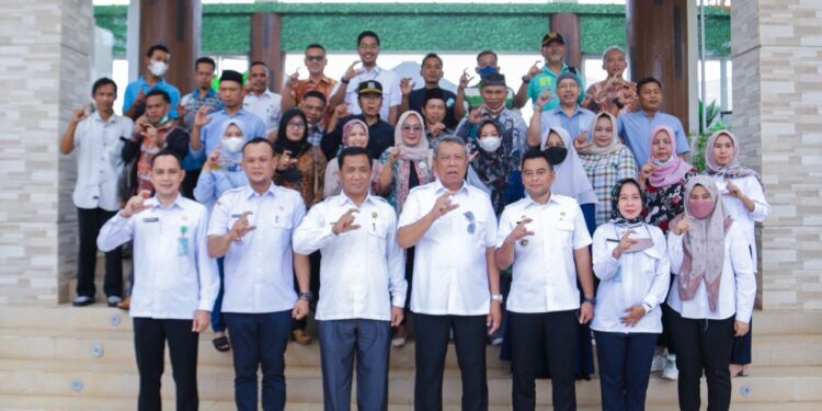 Pembinaan RT/RW se-Kelurahan Babakan Serpong
