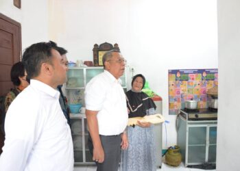 Terima Bantuan Bedah Rumah, Warga : Terima Kasih Pak Wali