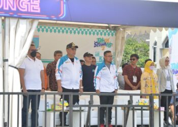 Terima Kirab Obor Porprov VI Banten, Benyamin Ajak Warga Dukung Kontingen Tangsel
