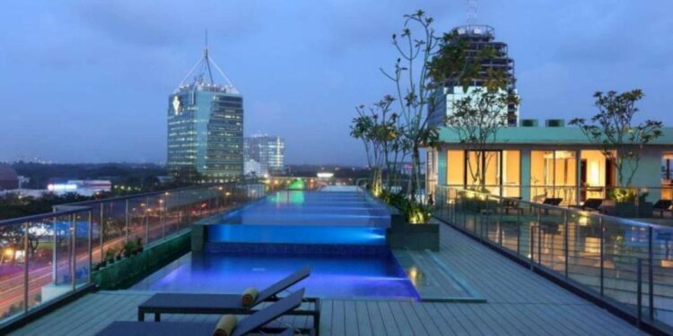 “Carnival Night” Semarak Akhir Tahun Bersama Hotel Santika Premiere Bintaro