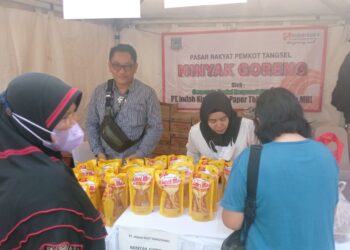 Peduli Penanggulangan Inflasi di Tangsel, IKPP Tangerang Jual Minyak Murah di Bazaar Serpong Utara