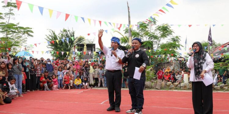 Hadiri Festival Cikande 2022, Pj Gubernur Banten Al Muktabar : Pemerintah Dukung Pengembangan Seni Budaya