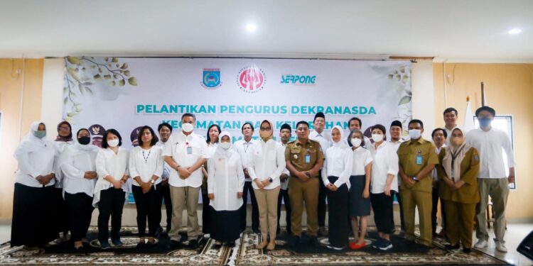 Kembangkan Ekonomi Kreatif, Kepengurusan Dekranasda Tangsel Tingkat Kecamatan Dilantik