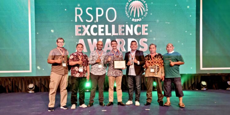 Grup Musim Mas Menangkan  RSPO Excellence Award Kategori  Smallholder  Impact Programme