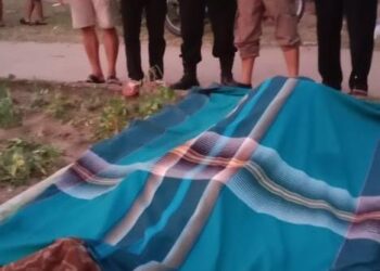 Wisatawan Terseret Ombak, Polsek Bayah Evakuasi Korban Meninggal Dunia