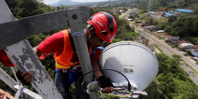 XL Axiata Terus Perkuat Jaringan Data Hingga ke Pelosok dan Perbatasan Negara di Pulau Kalimantan