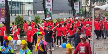 Gandeng Komunitas Sehat Tangsel, ACE Hardware Living Plaza Bintaro Gelar Fun Aerobic