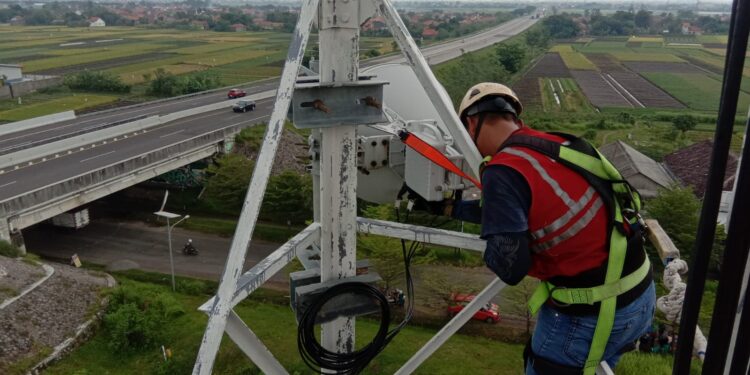 Dukung Kenyamanan Mobilitas MasyarakatXL Axiata Pastikan Jaringan Prima di Jalur Pantura Jateng