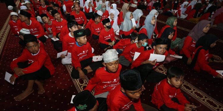 Pepsodent Herbal Ajak Masyarakat Berbagi Kebahagiaan melalui Program Pepsodent Sahur Amal