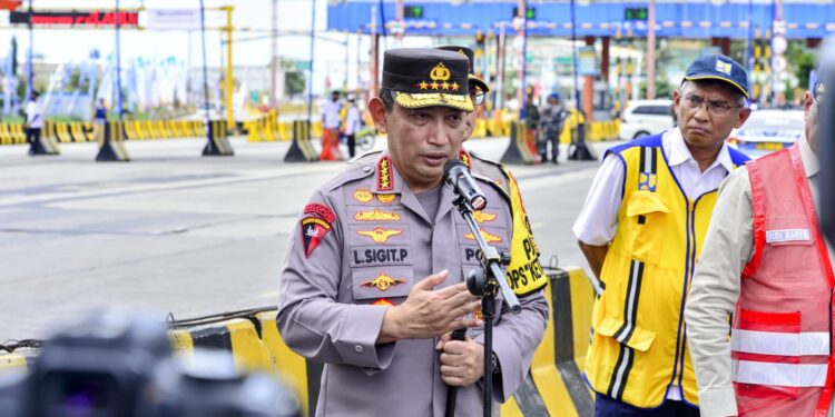 Kapolri Tegaskan Siap Amankan Malam Takbiran dan Shalat Idul Fitri.