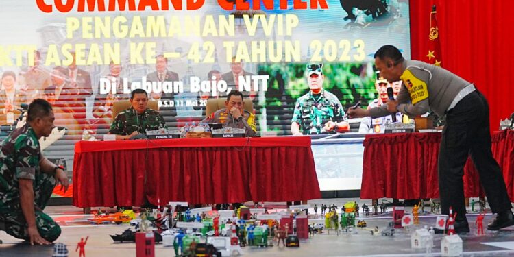 Kapolri dan Panglima Sepakat Sinergitas TNI-Polri Kunci Sukses Keamanan KTT ASEAN