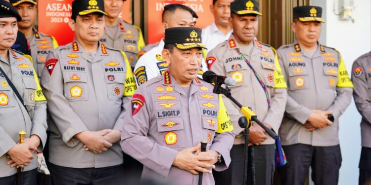 Cek 91 Command Center, Kapolri Tegaskan Siap Amankan KTT ASEAN di Labuan Bajo