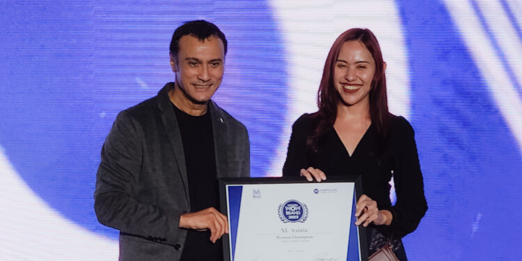 XL Prabayar dan Live.On Raih Penghargaan di WOW Brand Festive Day 2023