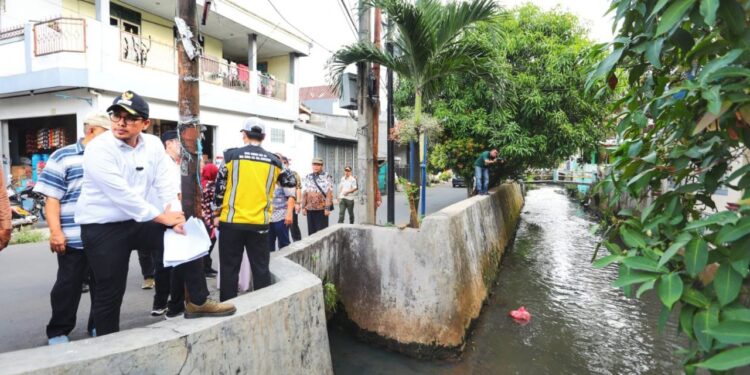 Tinjau Reni Jaya Pamulang, Pilar: Harus Total Bebas Banjir