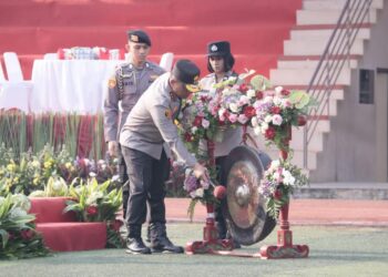 Sambut Hari Bhayangkara ke-77, Irjen Karyoto Pimpin Upacara Pembukaan Bulan Bakti Presisi Polda Metro Jaya