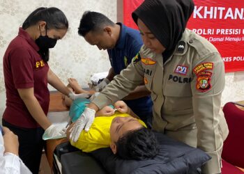 Sambut Ulang Tahun Bhayangkara Ke-77 Polda Metro Gelar Khitanan Masal Gratis