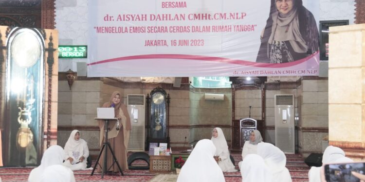 PD Bhayangkari Metro Jaya Gelar Pengajian Rutin Tingkatkan Nilai Rohani dan Mental