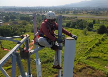 Ada Dua Balap Motocross Dunia di NTBXL Axiata Perkuat Jaringan di Sumbawa dan Lombok