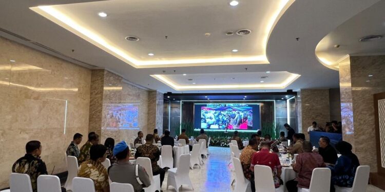 Polda Metro Jaya Gelar Nonton Bareng Wayang Kulit Lakon Wahyu Cakraningrat