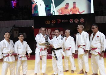 Kapolda Metro Jaya Menghadiri Upacara Penutupan Kejuaran Judo Kapolri Cup Tahun 2023.
