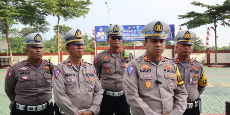 Operasi Patuh Jaya 2023, Polres Tangsel Melaksanakan Apel Gelar Pasukan Gabungan