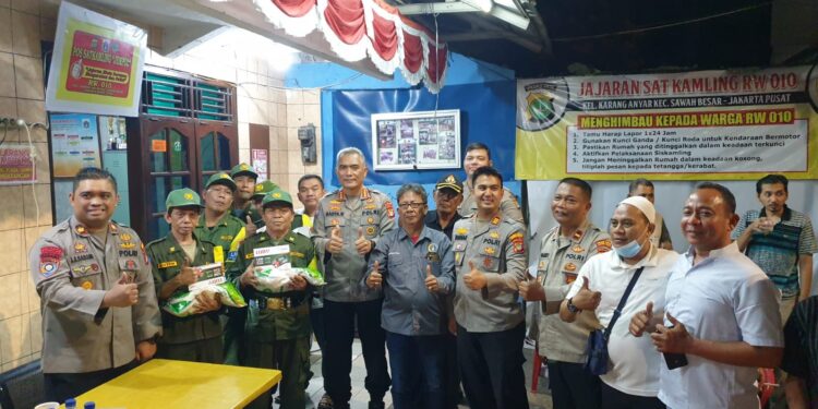 Program Halo Polisi, Dirbinmas Polda Metro Jaya, sambangi Pos Kamling RW 010 Karang Anyar, Jakarta Pusat